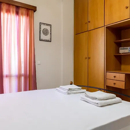 Big Spacious In The Heart Of The City! Chania (Crete)