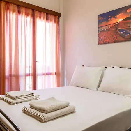 Apartment Big Spacious In The Heart Of The City!