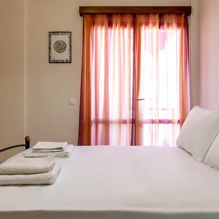 Apartment Big Spacious In The Heart Of The City! Chania (Crete)