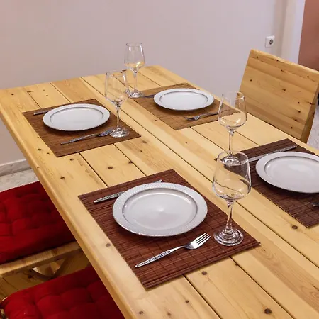 Apartment Big Spacious In The Heart Of The City! *