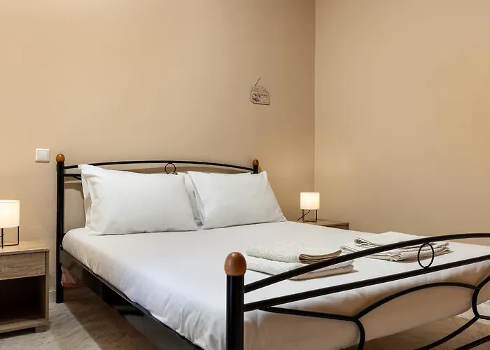 Апартаменты Big Spacious In The Heart Of The City! *