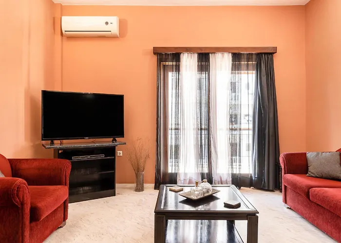 Big Spacious In The Heart Of The City! *