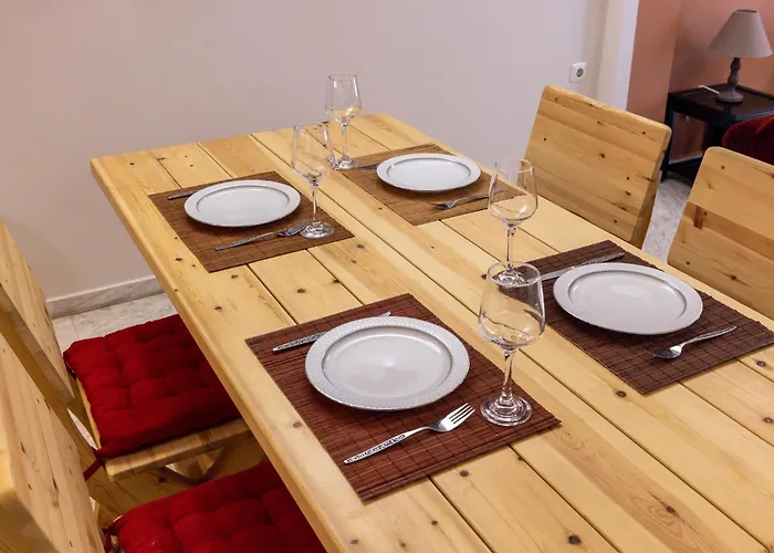 Апартаменты Big Spacious In The Heart Of The City! *