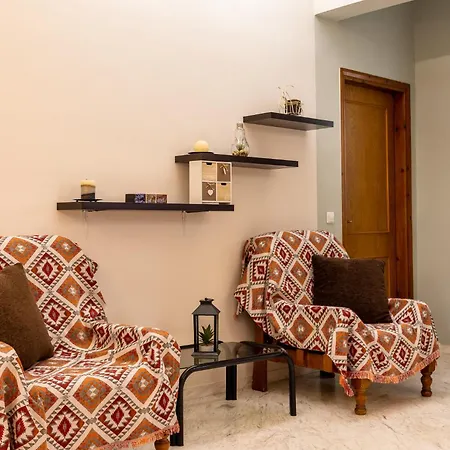 Big Spacious In The Heart Of The City! Lägenhet Chania (Crete)